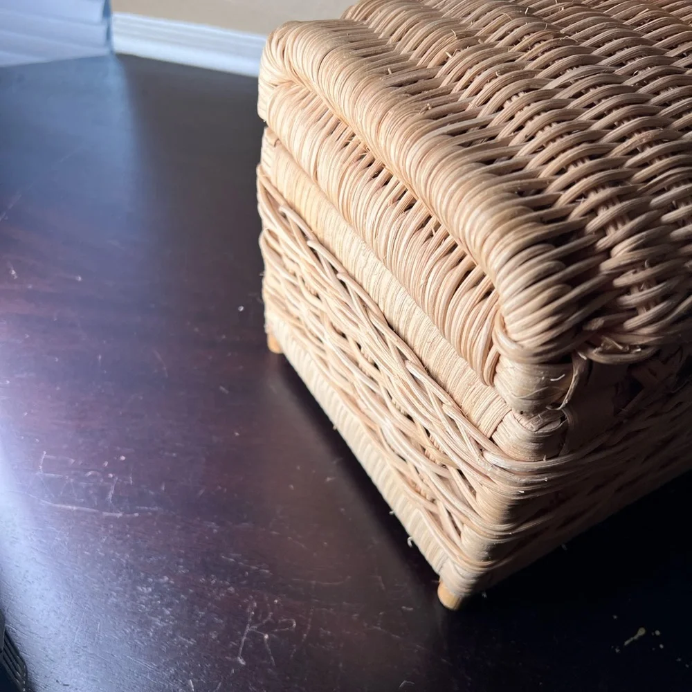 Vintage Wicker / Rattan Woven Picnic Basket w Handles, Needlework Storage, Craft